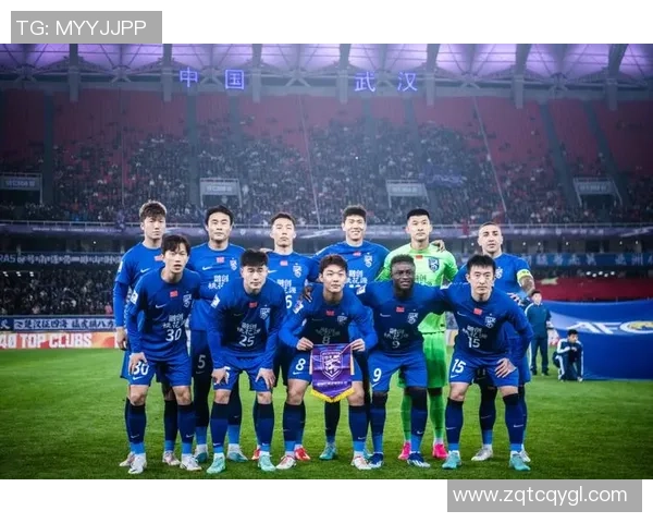 武汉足球魅力无限曾吸引众多国际明星亲临助阵